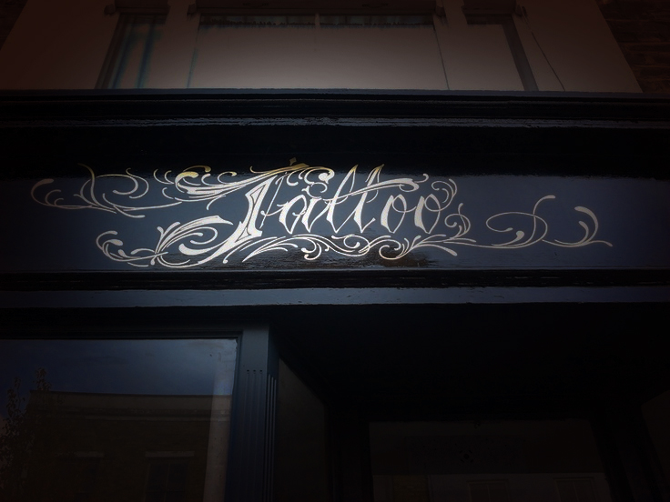 Love Hate Social Club gold leaf signage, London Tattoo 3D retro Shop signs, Traditional sign writers of London, NGS, Dulwich, Margate, Chelsea, signwriters,
