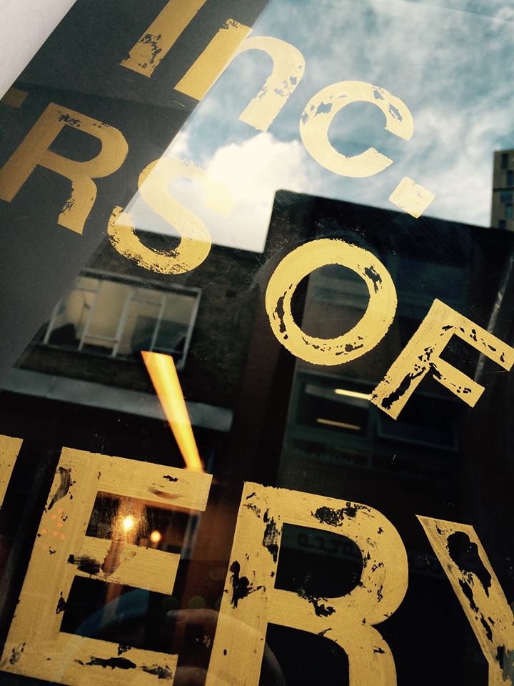 Reverse glass gilding and gold foil/leaf lettering London, by NGS. Gold window signs with matte or mirrored finish.51.49456765499576, -0.17415278042634838, Chelsea, Fulham road Signwriter, 51.513286138657314, -0.13605138048658413 painted shop signs Soho 51.52381789141246, -0.0772289866369295, Notting hill, Shoreditch signs,
