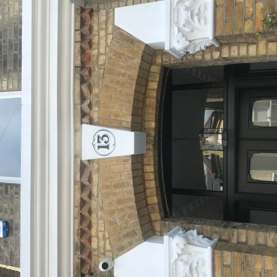 Sign written manor house names, Richmond, Stud House Hampton Court, London Traditional sign wrting in gold leaf. Notting hill numeral painting,