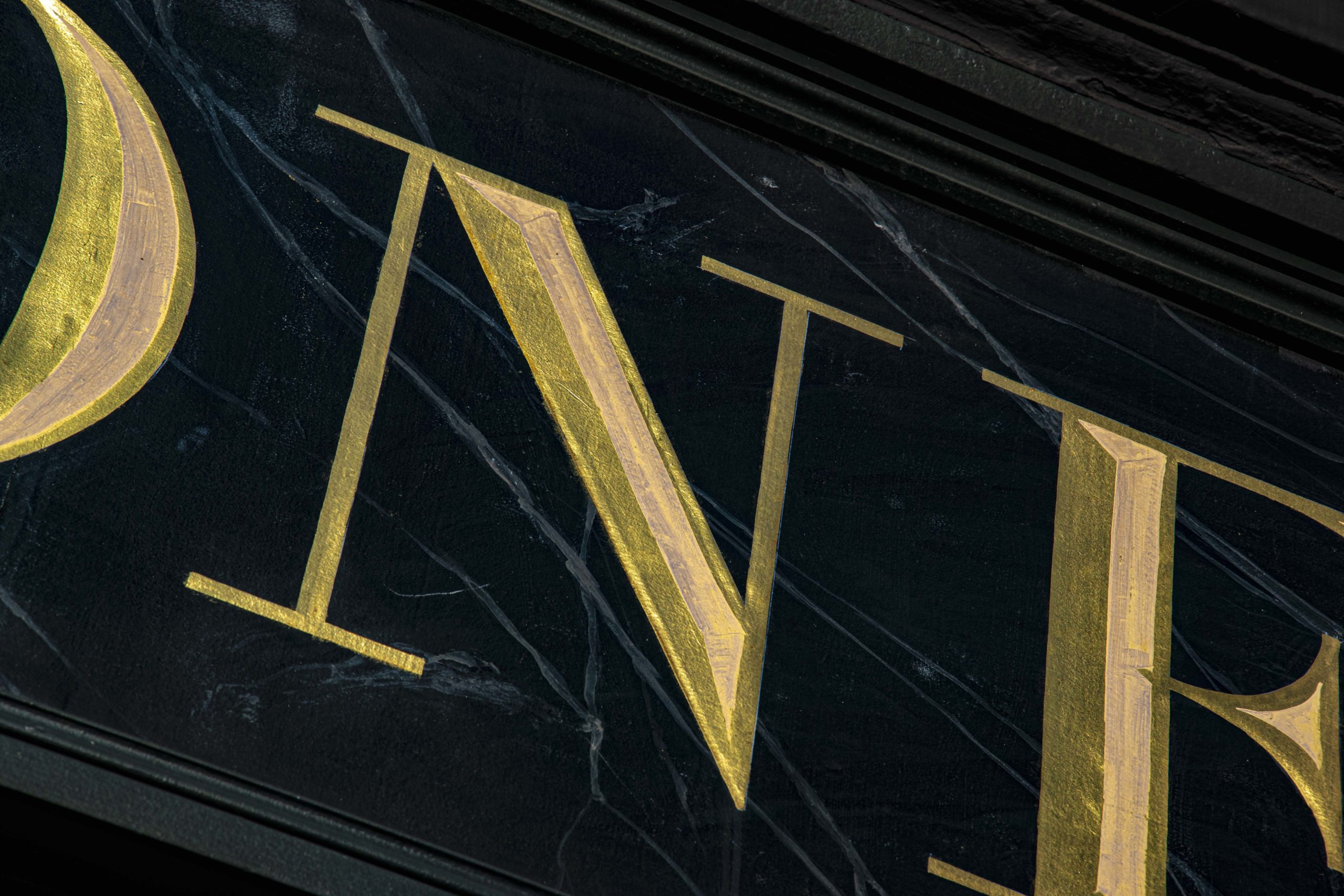 2 Tone Gold lettering, Chicago gilding, sign painter, signwriter, London sign writer, Lettering artist, Brand design, Typographic designer, Font design, Gotham, House Industries, Better Letters, Mike Meyer, David Smith glass gilder, 1shot enamel, Handover, Hand painted, IOAFS, bespoke signs, Joby Carter, Seraina Baumgartner, Signwriters London, Nick Garrett Signwriting London, Painted house numbers, House numbers, Glass gold, Glass gilding, Gold leaf, Signwriters London, NGS Signwriting London, Signwriting courses London, Signwriting classes, Signwriting near me Margate Kent, Shop Signs, Shop Signs,cafe Signs, pub Signs, hand painted lettering Numerals, Signwriting Jack, custom-logo,