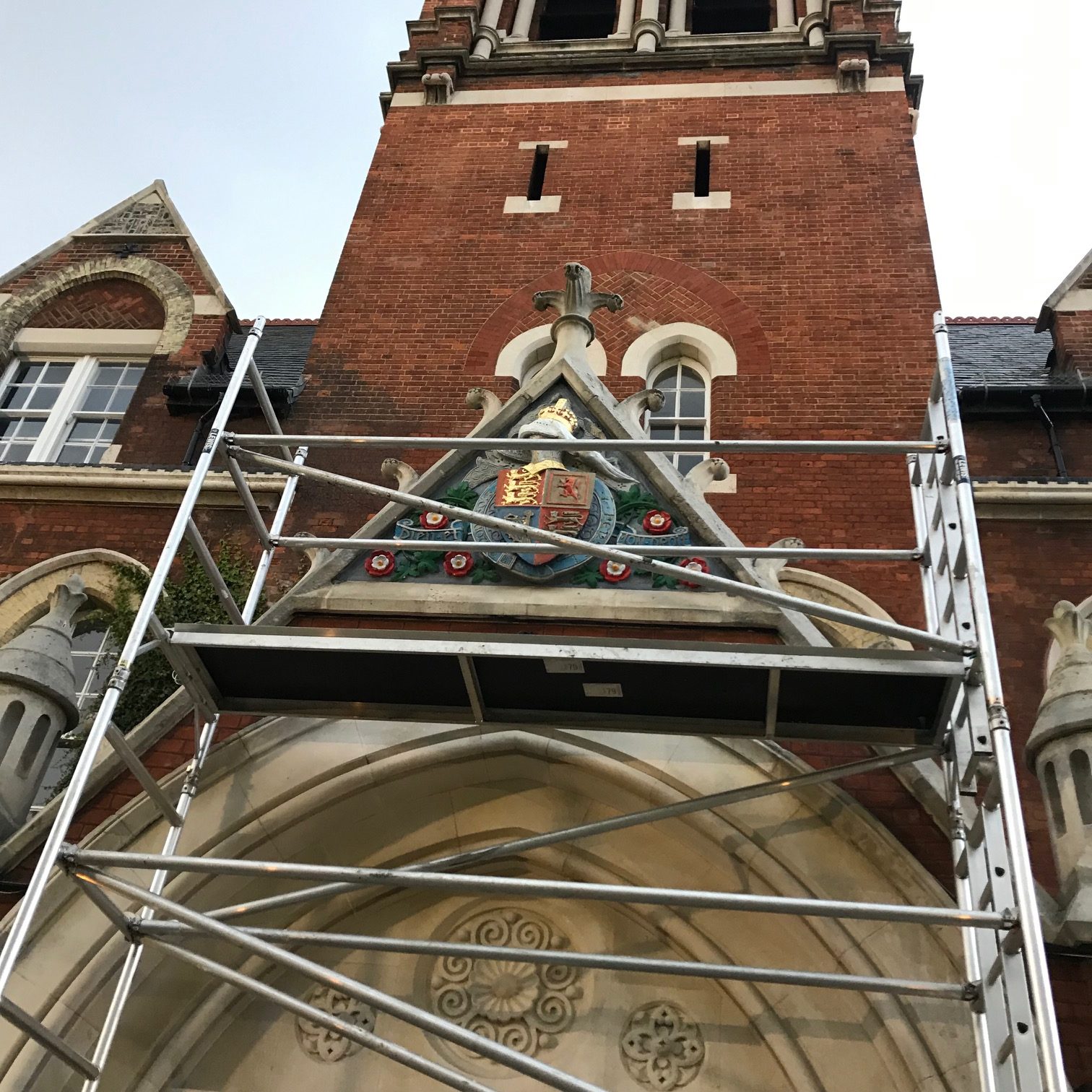 NGS Architectural gilding restoration, Painted House numbers names Traditional sign writers of London NGS Dulwich Margate Chelsea signwriters