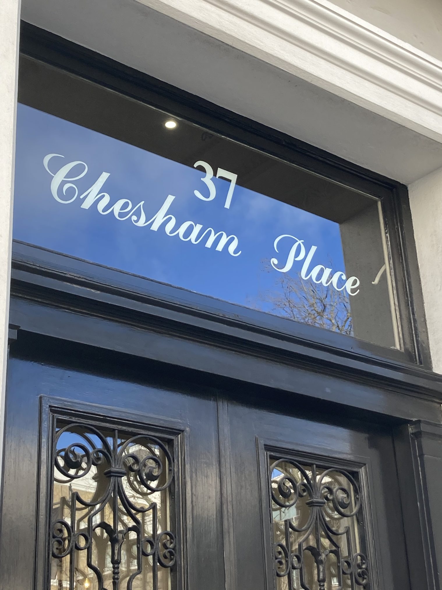 Best London sign writing painted house Numbers and transom gilding fanlight house titles restored, <a href=