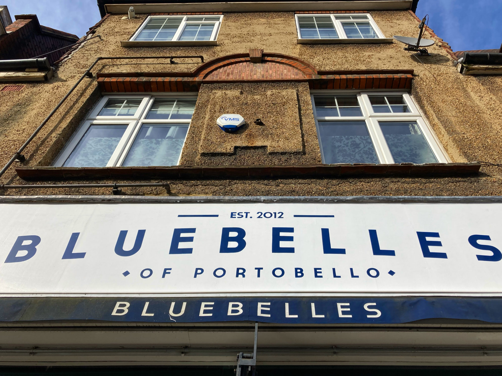 NGS London cafe signs cafe sign cafes painted signs, Painted House numbers, names Traditional sign writers of London, NGS Dulwich, Margate, Chelsea, signwriters, NGS Cafe signwriters West Norwood, London.