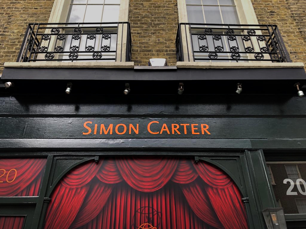 Traditional signwriting. Simon-Carter-shops-sign-writer-Nick-Garrett