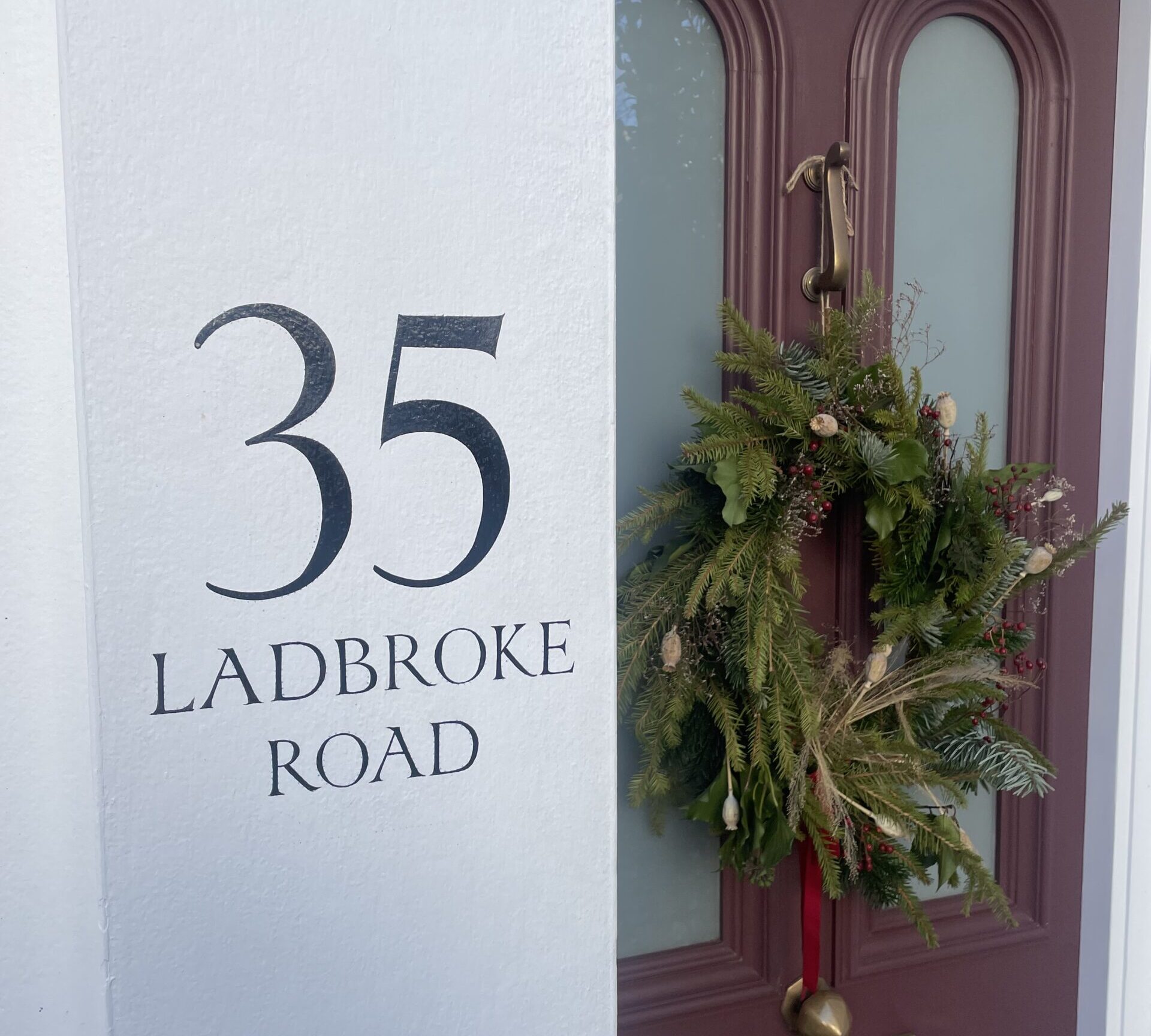 Traditional sign writing London, London House Numbers
