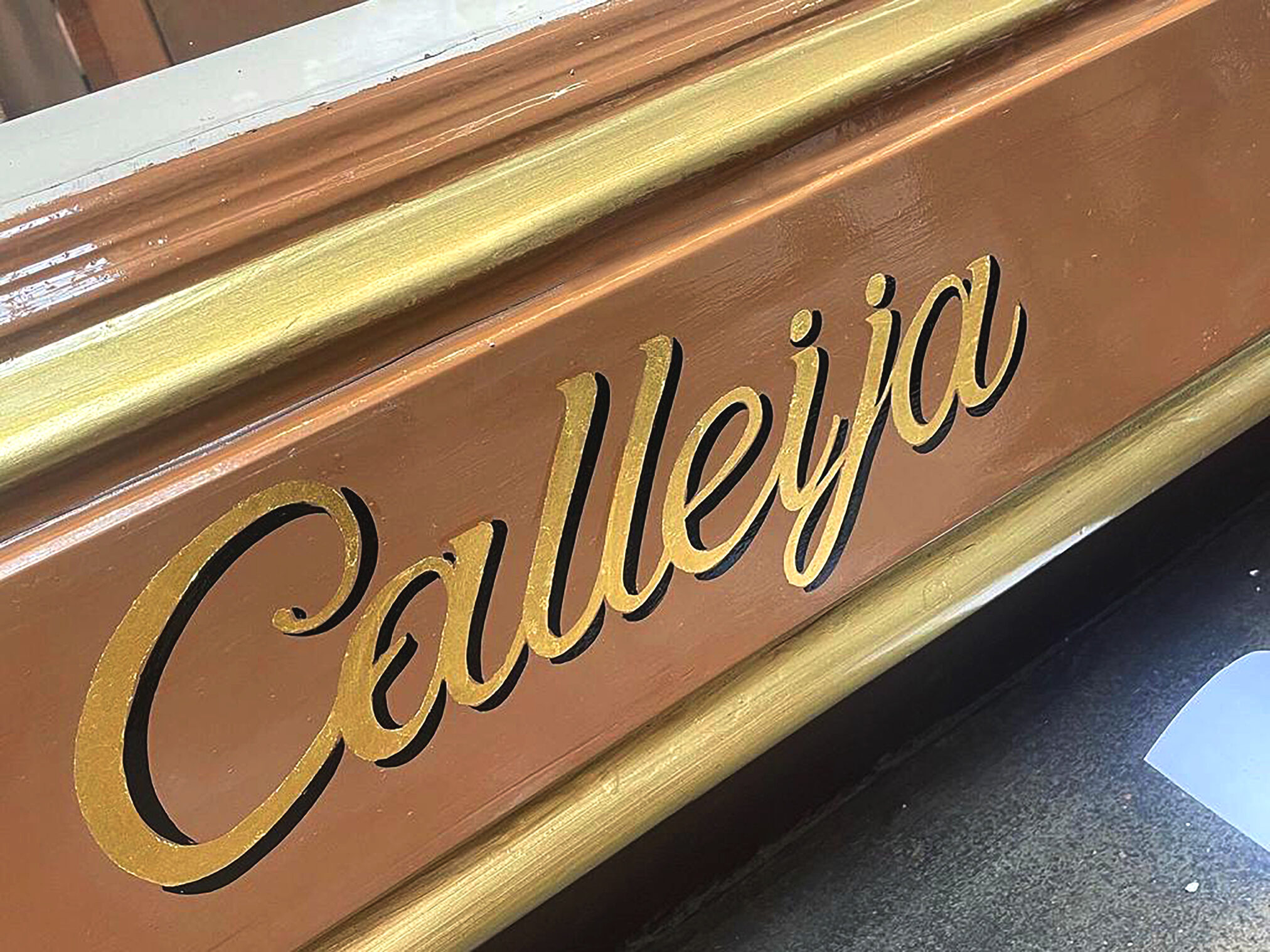 NGS NGS gilded Calleija sign Picadilly. Traditional sign writers of London NGS Dulwich Margate, 51.49456765499576, -0.17415278042634838, Chelsea, Fulham road Signwriter, 51.513286138657314, -0.13605138048658413 painted shop signs Soho 51.52381789141246, -0.0772289866369295, Notting hill, Shoreditch signs, City of London, Hatton Garden, Canary Wharf, Clapham, Seraina, Nick Garrett signage, Wayfinding signs, hand painted Balfron Towers, Chelsea signwriters, Poplar, St. James's lettering artists, NGS Painted gold House ,numbers names Traditional sign writers of London NGS, Dulwich Margate, Chelsea, signwriters, NGS Painted gold House numbers names, Traditional sign writers of London NGS, Dulwich, Margate, Chelsea, signwriters, NGS Painted House numbers names Traditional sign writers of London NGS Dulwich Margate, 51.49456765499576, -0.17415278042634838, Chelsea, Fulham road Signwriter, 51.513286138657314, -0.13605138048658413 painted shop signs Soho 51.52381789141246, -0.0772289866369295, Notting hill, Shoreditch signs,