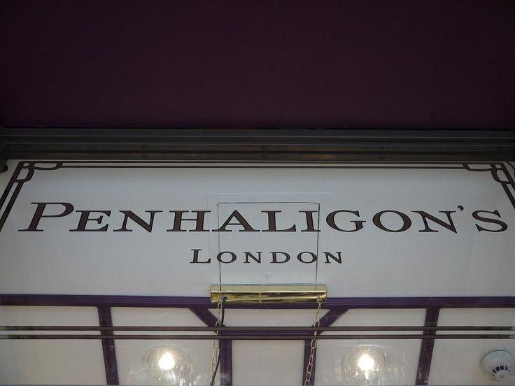 Gold lettern on House Fanlight