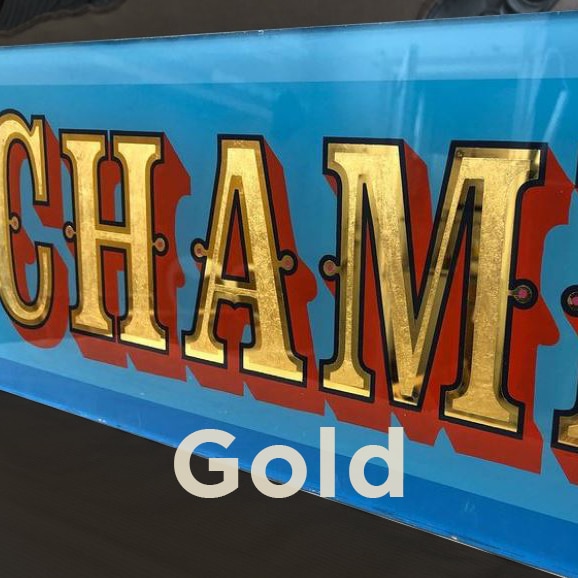 TRADITIONAL SIGN WRITER LONDON NEAR ME, NGS SIGN WRITING CENTRAL LDN. Gold House Numbers London Sign Writer Nick Garrett Seraina Baumgartner NGS