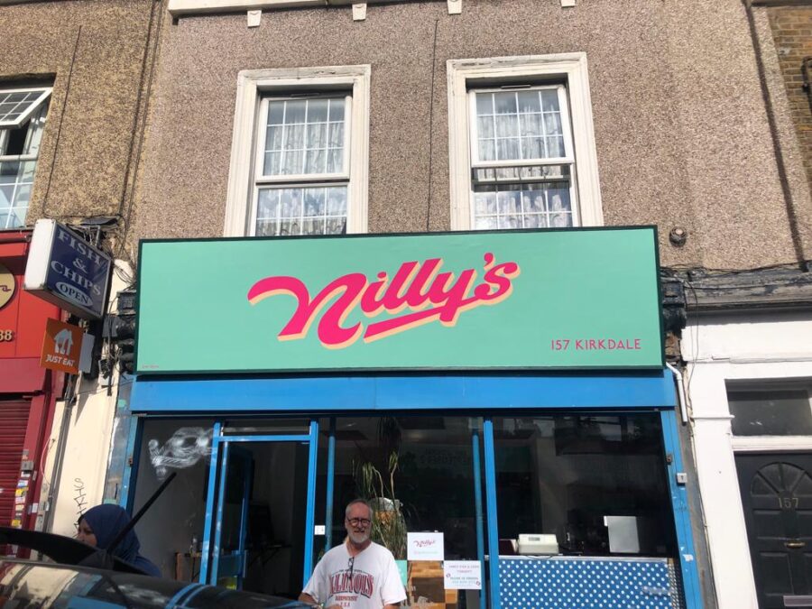 TRADITIONAL SIGN WRITER LONDON NEAR ME, NGS SIGN WRITING CENTRAL LDN. Gold House Numbers London Sign Writer Nick Garrett Seraina Baumgartner NGS