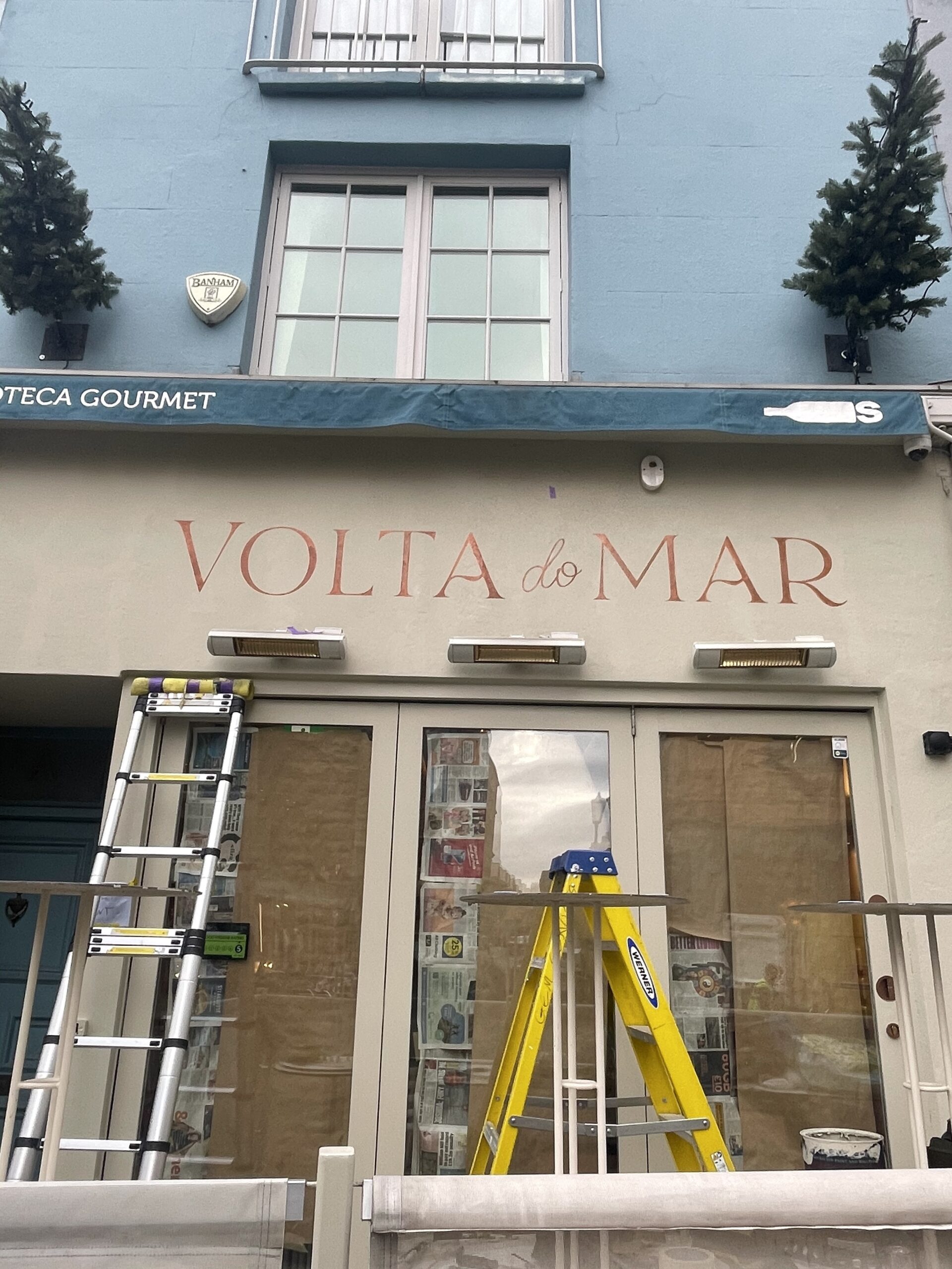 Volta do Mar Italian Hispanic Portuguese restaurant signage Writer Nick Garrett Seraina Baumgartner NGS