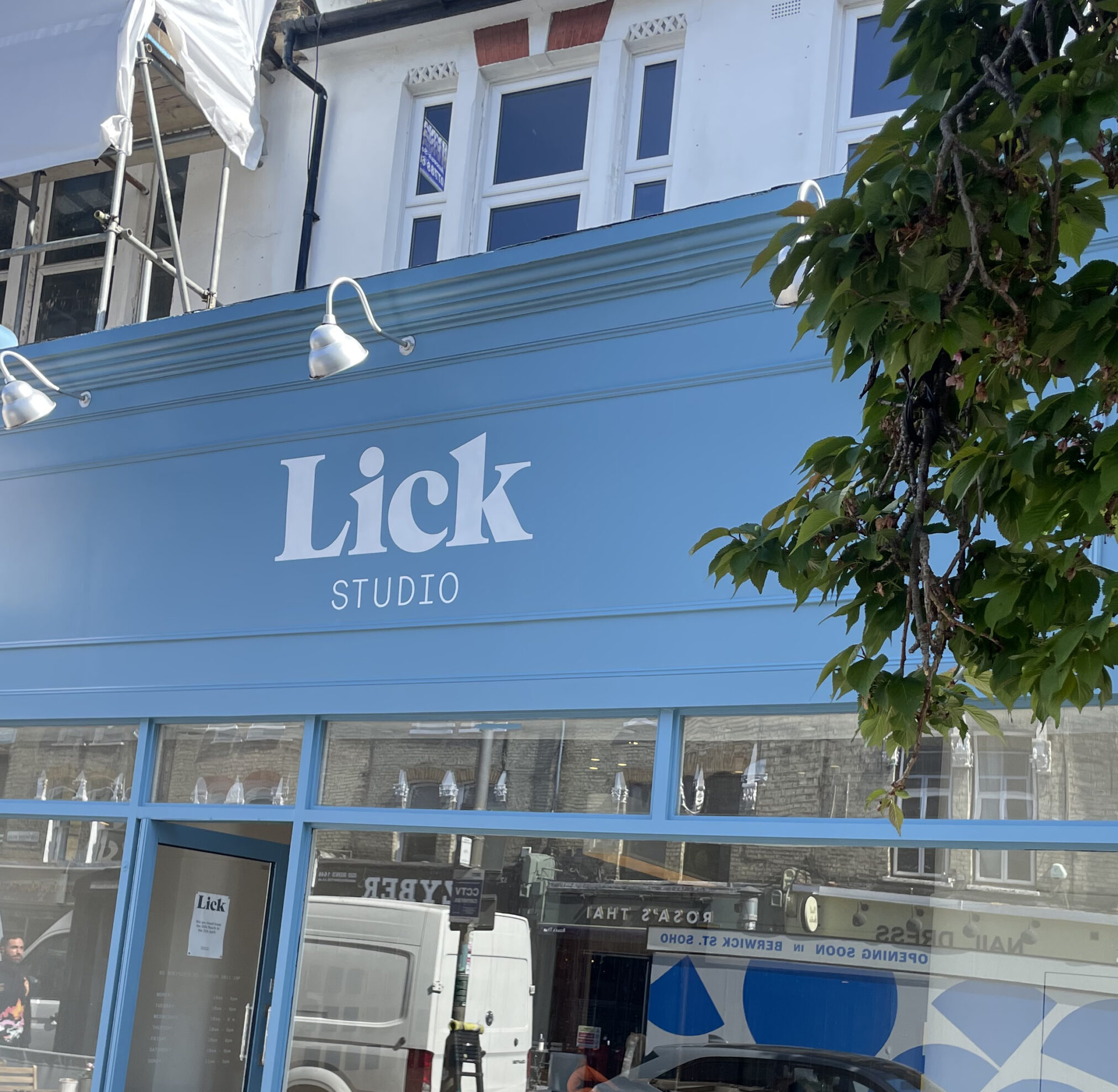 Traditional Sign Writing, UK, London, Painted signs on a shop, London shop front signs,