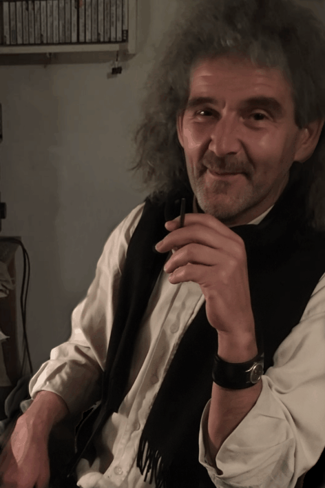 Richard Apps Chelsea Kensington London Sign Wrier artist.